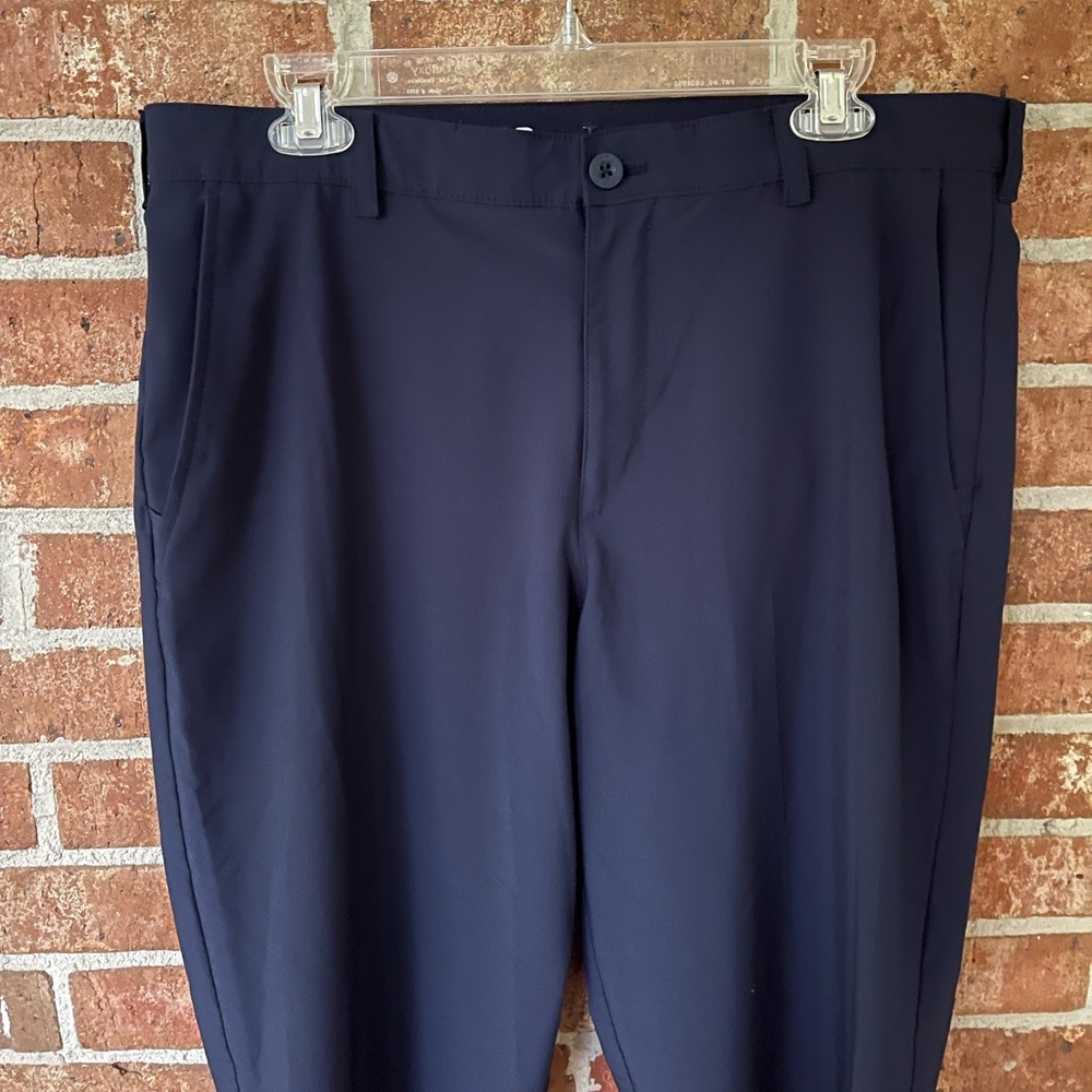 IZOD Golf men’s navy pants 34x30